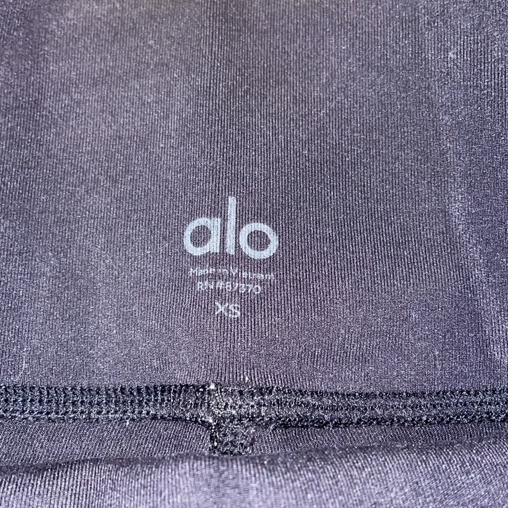 Alo yoga black leggings